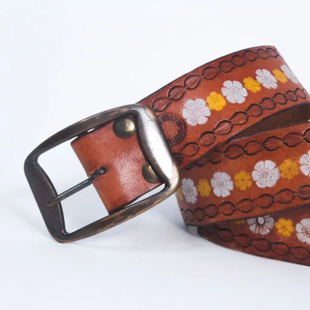 Cesar Ugarte Vintage Boho Western Painted Flower Hand Tooled Leather Belt, 30